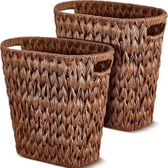 Hushee 2 Pack Wicker Waste Basket, Wicker Trash Can for Bathroom, Rattan Trash Can, Woven Bin for Office, Hyacinth Waste Basket for Home Kitchen(Plastic Water Hyacinth,Brown)