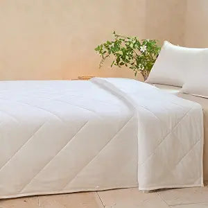 YOUR MOON Summer Lightweight Wool Comforter King Size, 100% Australian Long-Staple Wool Filling, 100GSM Thin Duvet Insert for Hot Sleepers, Noiseless Cotton Shell, Machine Washable Comforter(White)