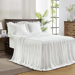 Ruffle Skirt Bedspread Set - 30" Long Drop - Vintage Chic Ruffled Summer Coverlet Bed Spreads Quilt Boho Bedding Farmhouse Style Lightweight Luxurious Rustic 3 Piece Set King Size White