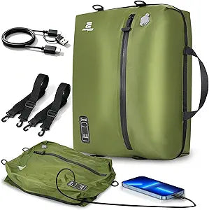 Travel Vacuum Bags with Built-in Pump, Reusable Vacuum Seal Bags for Clothing & Packing Luggage, Space Saver Vacuum Compression Storage Bags for Carry-On, Suitcase&Backpack, 1-Pack, Green