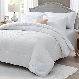 White Comforter Queen Set, All Season Diamond Bedding Sets 7 Pcs