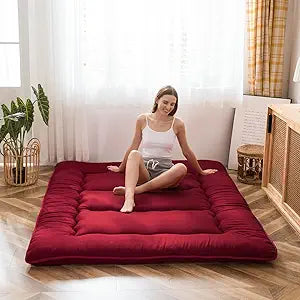 MAXYOYO Japanese Floor Mattress Futon Mattress Thicken Tatami Mat Sleeping Pad Roll Up Mattress Floor Lounger Mat Folding Couch Mattress Pad for Guest Room, Burgundy, King Size
