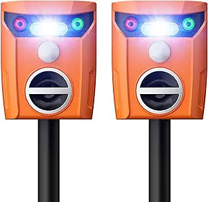 Ultrasonic Animal Repeller Solar Powered Outdoor 2 Packs, Ultrasonic Deer Repellent Devices with LED Flashing Light, Waterproof Cat Repeller for Repelling Sankes, Raccoons, Cats, Dogs, Rabbits