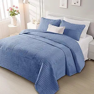 Whale Flotilla Ultra Soft King Quilt Bedding Set, Lightweight Microfiber Bluish Grey Quilts Bedspreads Oversized, 3 Piece Ultrasonic Geometric Coverlet Bed Cover for All Seasons