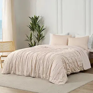 Amlie Home Cooling Comforter with Natural Tencel Lyocell, Cooling Blanket for Hot Sleepers, Night Sweats & Light Sleepers, Soft & Breathable Lightweight Summer Blanket, Q-Max 0.45, Queen, Pink