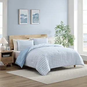 Nautica - Twin XL Size Comforter Set, Reversible & Soft Bedding Set with Matching Pillowcase, Nautical Lightweight Bedding, Chambray Waves Solid Blue