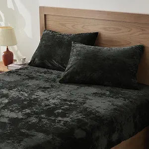 BEDELITE Velvet Fitted Sheet and Pillowcase Set 3Pcs, Queen, Black
