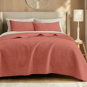 Wonderful 3 Piece Waffle Weave Quilt Set Full Size, Coral Lightweight Bedspread Coverlet for All Season, Ultra Soft Microfiber Bedding Set with 2 Pillow Shams, Waffle Pattern Quilted Design 90"x90" | Breathable & Cozy
