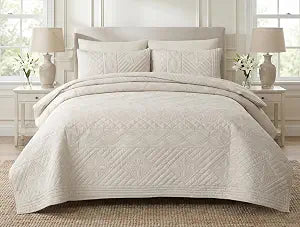 King Size Quilt Set Beige, Lightweight Soft Bedspread Coverlet, Modern Medallion Minimalist Damask Farmhouse Bedding Set, Breathable All Season Quilt for Bed (Beige Diamond, King90x104) | Lightweight