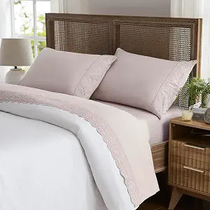 Soft Eyelet Cristina Lace Embroidery 4 Piece Microfiber Bed Sheet Set- Includes Flat Sheet, Fitted Sheet with Deep Pockets,& Pillowcases, Beautiful Scalloped Lace Hem Queen Size/Peach