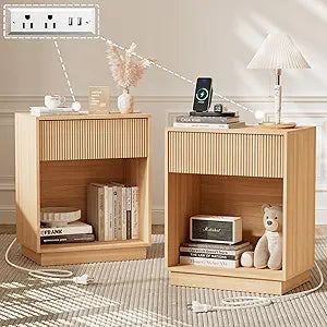 Fluted Nightstands Set of 2, Night Stand with Charging Station, Modern Bed Side Table with Drawer and Storage Shelf, Wood Mid Century End Table for Bedroom Living Room (Oak)