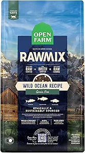 Open Farm, RawMix Dry Cat Food, Protein-Packed Kibble Coated in Bone Broth with Freeze Dried Raw Chunks, for Indoor & Outdoor Cats, Wild-Caught Whitefish, Salmon & Rockfish Recipe, 8lb Bag