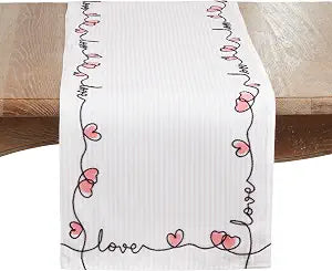 SARO LIFESTYLE Romantic Heart Print Table Runner Decorative Non-Reversible Lined Runner for Dining Table, 16"x70"