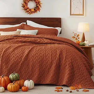 Bedsure Twin Size Quilt, Lightweight Comforter Set, Red Orange Bedspread
