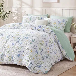 Exclusivo Mezcla Lightweight Reversible Queen Comforter Set Floral, 3 Piece