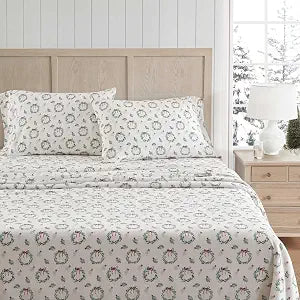 Martha Stewart - Queen Sheet Set with Fitted Sheet & Pillowcases