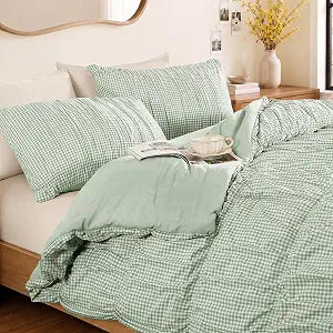 BLOOMHAVEN Green Gingham Twin XL Comforter Set - 2 Pieces Ruched Bedding