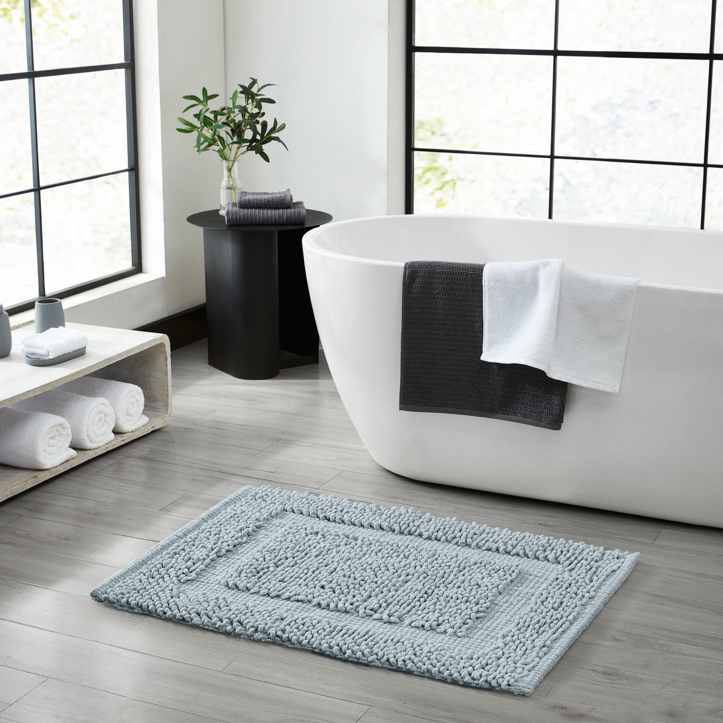 Jean Pierre New York Sophie Border 100% Cotton Bath Mat - Non-Slip Bath Rug - Pale Blue - 20" x 32"