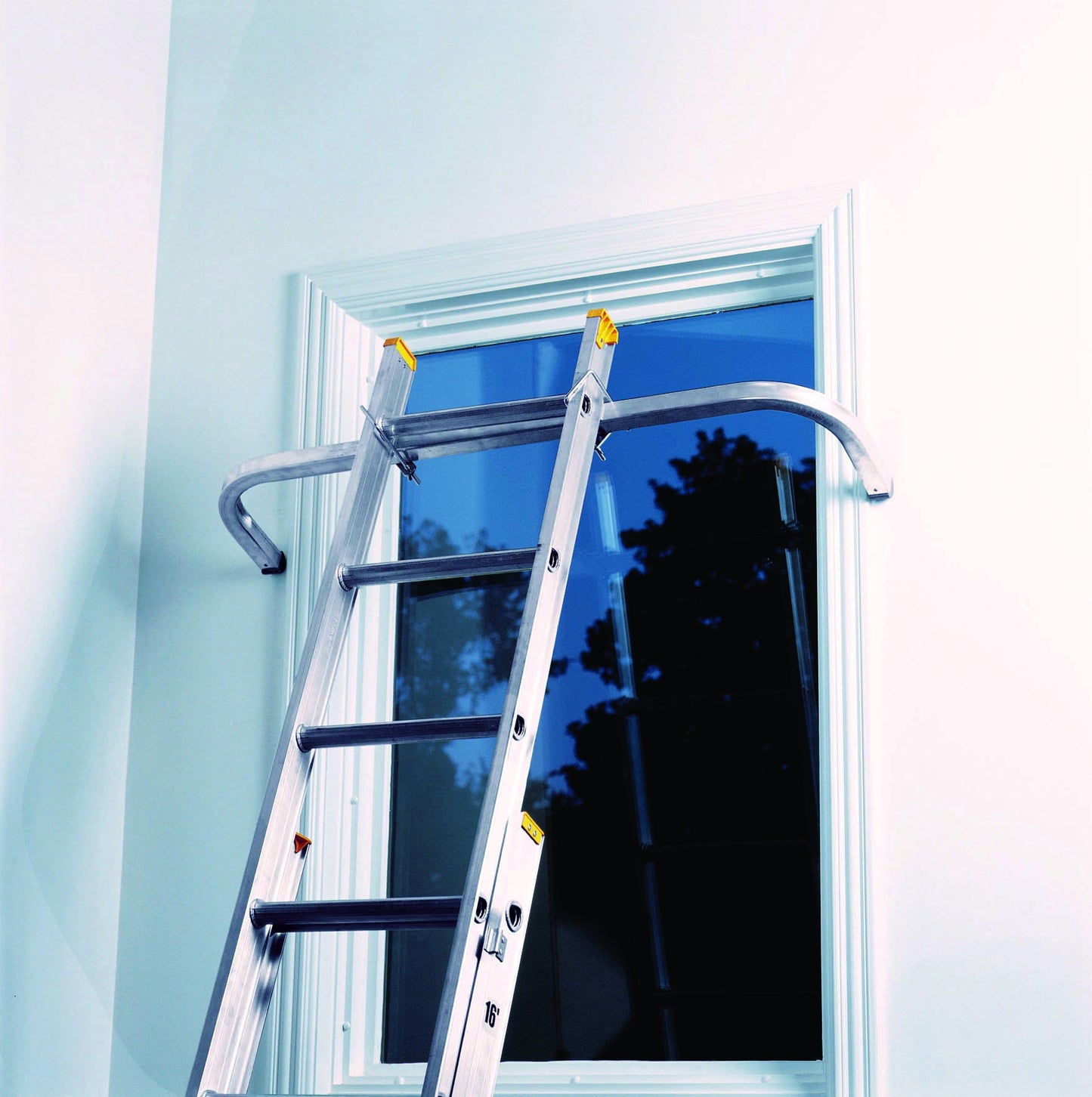 Louisville Ladder Aluminum Ladder Stabilizer for Extension Ladders, 150-Pound Load Capacity, LP-2200-00