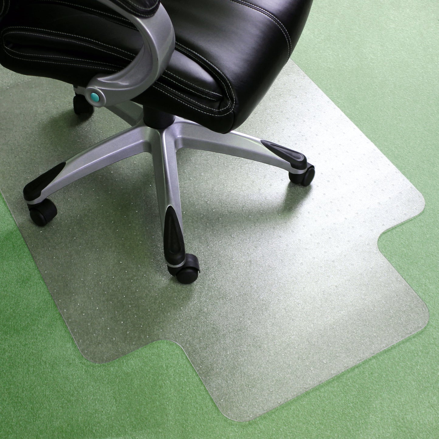 Valuemat® Basic Vinyl Lipped Chair Mat for Low Pile Carpets - 36" x 48"
