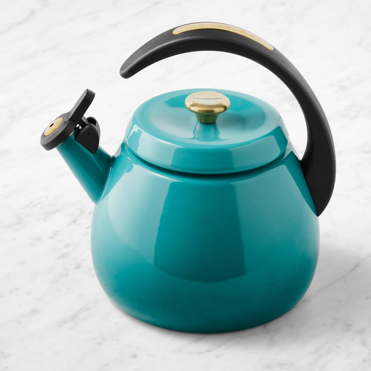 Le Creuset Cloche Tea Kettle, 2-Qt.,Riviera,