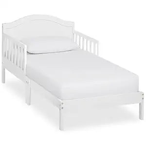 Dream On Me Sydney Toddler Bed in White, Greenguard Gold Certified, BSA Certified, Low To Floor Design, Non-Toxic Finish, Safety Rails, Made Of Pinewood