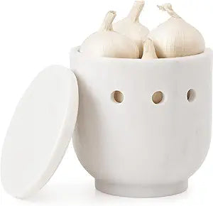 Ignifluenc Natural Marble Garlic Storage Jar, Suitable for Countertop - 4.5 Inches, with Vent Holes - Handmade Stone Jar for Garlic Cloves - Beige Bohemian Country Kitchen Decorative Aesthetic Storage