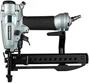 Metabo HPT PRO Finish Stapler, Pro-preferred Pneumatic Power Nailers, Finish Tool for Carpentry & Industrial Uses, All-Metal Key Component, 18 Gauge, 1/4" Crown Staples, Length 1/2" to 1-1/2", N3804A5