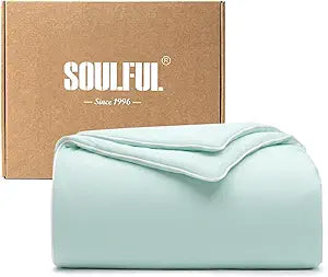 SOULFUL Cooling Comforter King Size, Double-Sided Cooling Blanket for Hot Sleepers, Q-Max >0.45 Cooling Fabric, Lightweight Summer Comforter, Aqua Green, 106"x90"