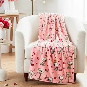 Peanuts Snoopy Cozy Throw 60 in x 70 in  Soft Cozy Plush for Couch, Bed & Travel, Collectible Gift (Officially Licensed Product) by Franco Collectibles
