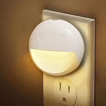 VAVOFO Plug in Night Light with Dusk to Dawn Sensor, 4 Pack Smiley Face LED Night Lights, 4800-5200K Daylight White, Energy Efficient Wall Plug Night Lamp for Bedroom, Hallway, Kids Room