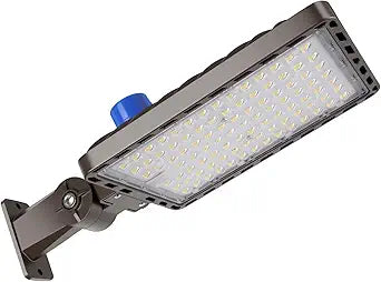 240W LED Parking Lot Light, with Dusk to Dawn 150LM/W Super Bright Outdoor Shoebox Street Lights IP65 Commercial Security Area Flood Lighting with Adjustable Bracket Heavy-Duty 100-277V