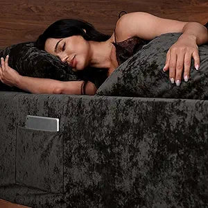 David's Home Velvet Fitted Sheet and Pillowcases Set King Size, Extra Deep Pocket up to 18", Soft Plush Fleece Bottom Sheet with Side Pocket & Elastic Corner Straps, Fall Winter, Black