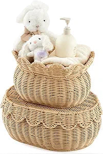 Juexica 2 Pcs Scalloped Rattan Baskets, Baby Diaper Caddy, Imitation Woven Rattan Wicker Storage Baskets Plastic with Lid for Nursery Storage Organizer Bathroom Decor (Natural,Small,Medium)