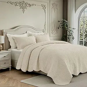 DOWN HOME 100% Cotton Sateen Quilt Set | Silky Soft & Breathable | Elegant Medallion Damask Pattern | Lightweight Cotton Fill | All-Season Bedding | Queen Size 3-Piece Set, Vanilla Beige, 86"X90"