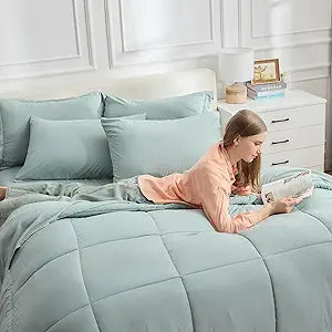 EMME King Comforter Set - 7-Piece Bed in a Bag for All Seaon, Ultra Soft Bedding Set with Comforter, Flat Sheet, Fitted Sheet, Pillowcase, Pillow Sham (Aqua Blue, King/Cal. King)