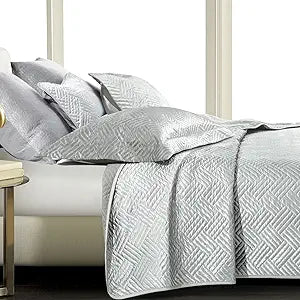 NTBAY Queen Satin Quilt Set, 3 Piece, Silver