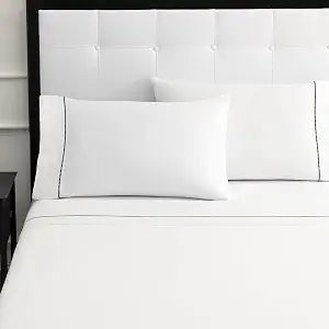 kate spade new york Dot Queen Sheet Set, 300 Thread Count and 100% Cotton, All Season 4 Piece Bedding Set, Machine Washable, White and Black