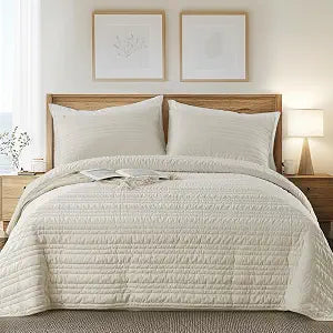 KASENTEX Luxury Velvet Quilt Set 3 Pieces Oversize King,Soft Bedspread Coverlet with 2 Pillow Shams, Lightweight Bed Blanket, Elegant Stitch Design, Machine Wash All Season Bedding,Light Khaki