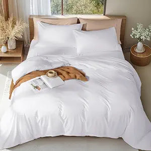 LBRO2M Duvet Cover Set Including 1 Microfiber Duvet Cover and 2 Pillowcases, Breathable & Durable Queen Size Comforter Cover Set (Queen, White)
