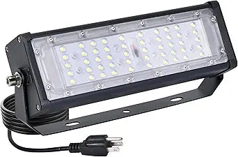 WERISE 50W Flood Light Outdoor IP66 Waterproof, 10000LM 200LM/W Super Bright LED Stadium Lights with Plug, 6000K Daylight White 100-277V Security Lighting for Yard Parking Lot