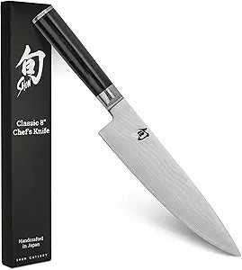 Shun Classic 8" Chef's Knife, Handcrafted Japanese Kitchen Knife for Professional and Home Chefs, VG-MAX Core with Damascus Stainless Steel Cladding, Pakkawood Handle