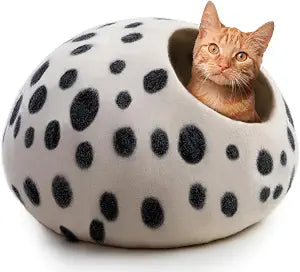 Large Wool Cat Bed Cave - Extra Warm Kitty Beds Handcrafted Kitten Caves Bed for Indoor Cats - Eco-Friendly Felt, Foldable Cat Hideaway Covered Cat House Pod by Woolygon