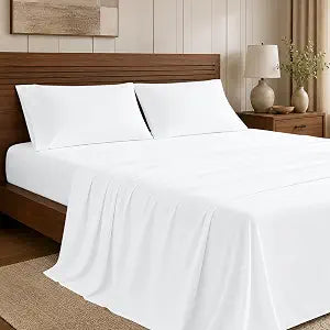 ROYALE LINENS 4 Piece Full Sheets Set - Soft Brushed 1800 Microfiber Bedding - 1 Fitted and 1 Flat Sheet, 2 Pillow Cases - Wrinkle Free & Fade Resistant - Hotel Luxury Bed Sheets Set (White, Full)