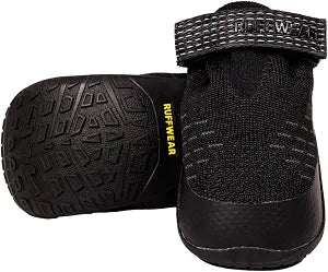 Ruffwear, Ridgeline Dog Boots, Breathable Knit Upper, Nonslip Rubber Outsole, Multi-Directional Lugs, TPU Toe Rand, Reflective Strap, Easy On/Off, for Hot Pavement & Trail, Obsidian Black, 2.50"