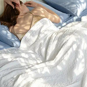 BEDELITE Cooling Waffle Blanket Queen Size  Lightweight Breathable Cotton Summer Blanket of Rayon Derived from Bamboo for Hot Sleepers, Soft Cozy Blankets with Ideal Weight for Bed, White, 90"x90"