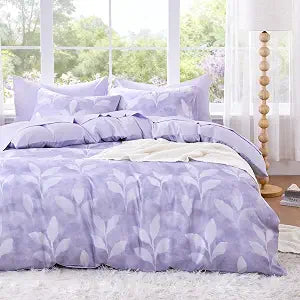 Wake In Cloud - Floral Comforter Set, Vintage Farmhouse Cottagecore Style with Botanical Flowers and Branches Leaves Pattern, Soft Lightweight Bedding, 3-Piece, Lavender, Full Size