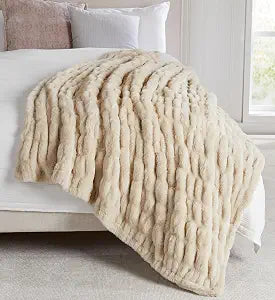 Springtree Home | Luxury Plush Throw Blanket | Beige Throw Blanket | The Perfect Blanket for Couch Year Round | Faux Fur Fluffy Fleece Blanket | Lily Collection - Summer Sand