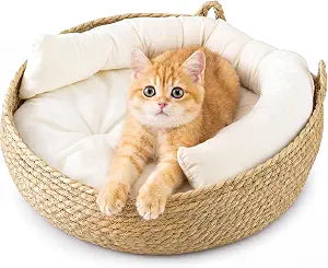 Briwooody 18" Extra Large Wicker Cat Bed with Cushion & Cooling Mat, Natural Woven Cat Basket Straw & Cattail Leaf Handmade Boho Pet House Breathable Summer Kitten Nest for Cats Small Dogs