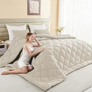132x120 Alaskan King Comforter, Extra Large King Size Comforter Oversized, All Season Soft Lightweight Quilt Down Alternative Duvet Insert with 8 Corner Tabs(120x132, Beige)